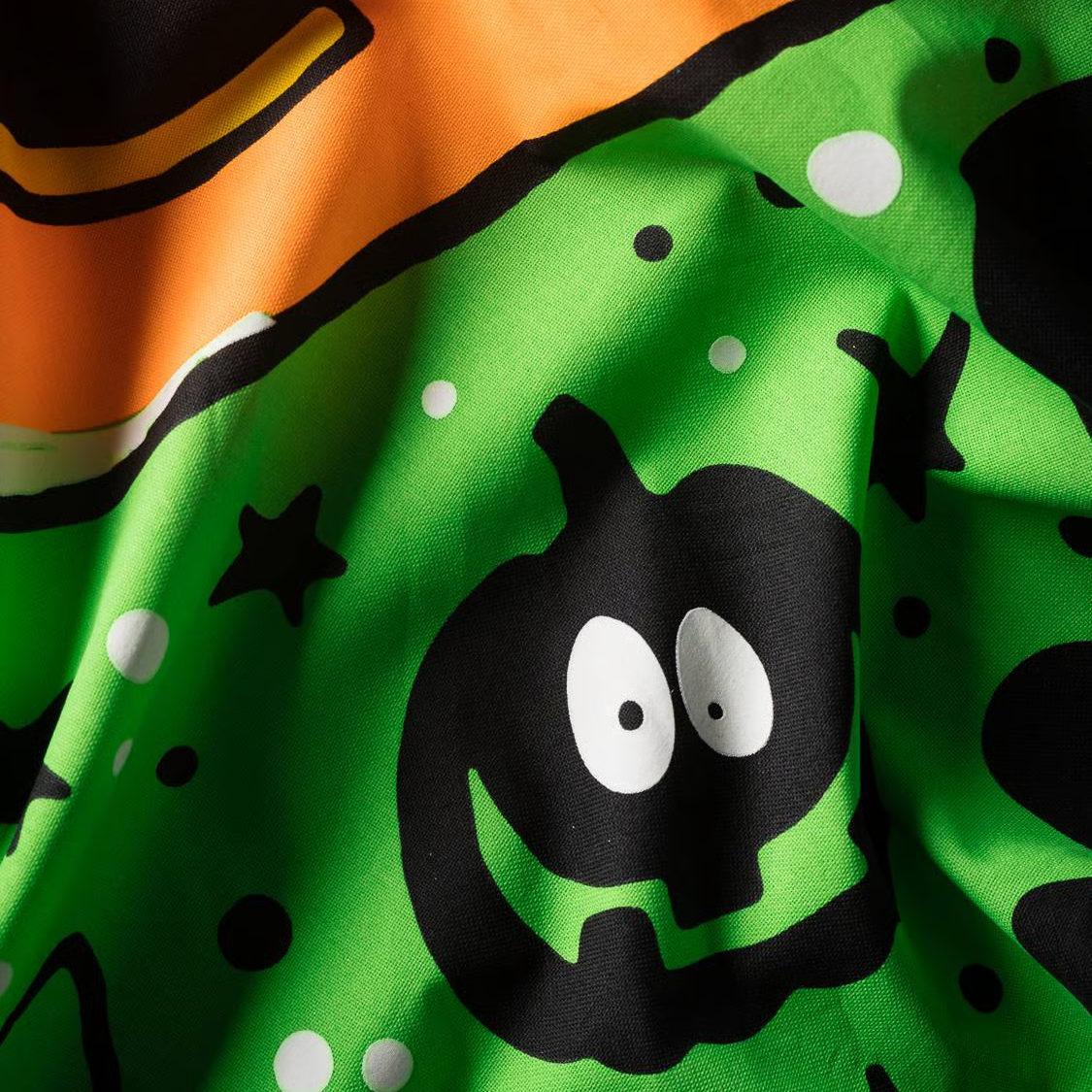 Trick Or Treat! Knot Wrap