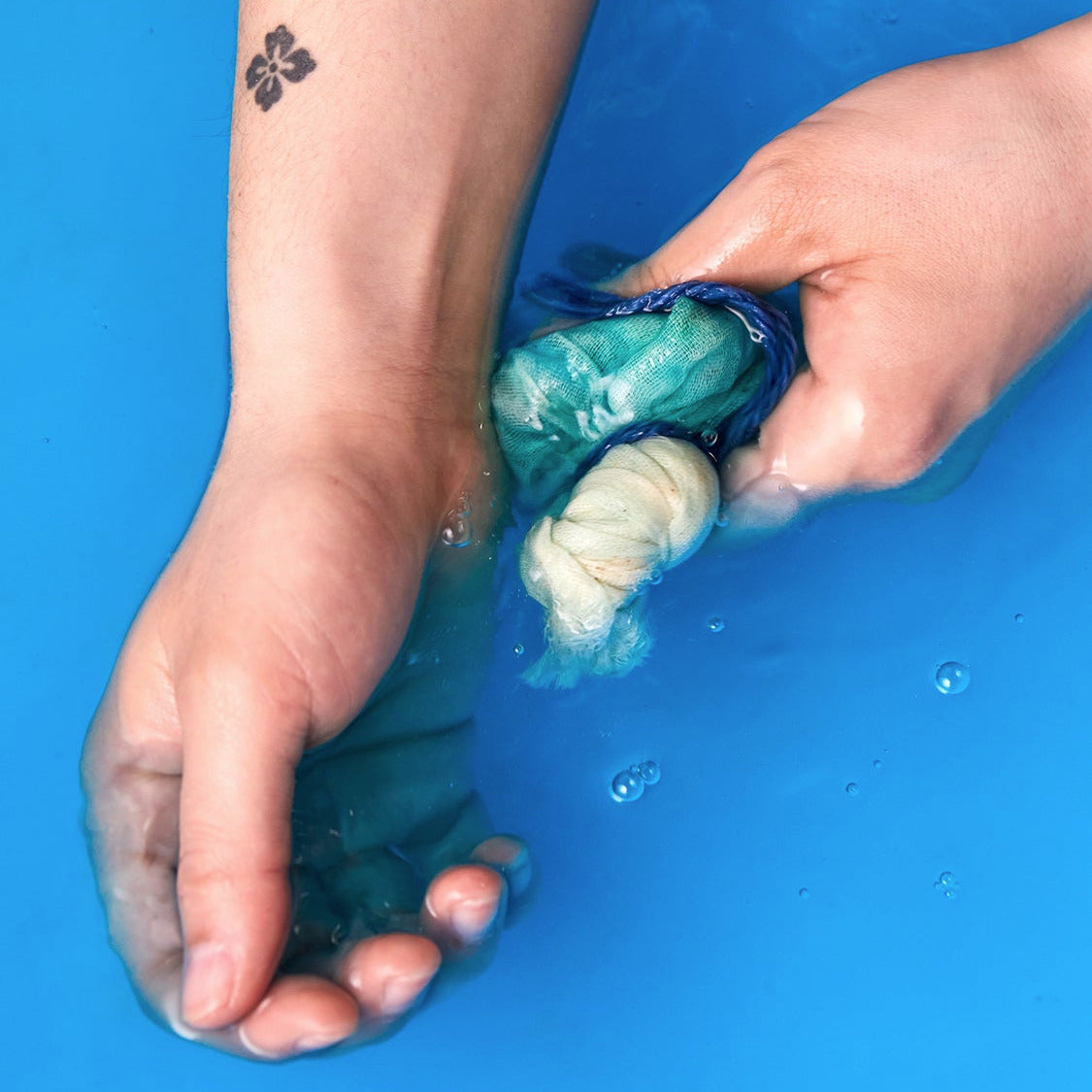 Gentle Mugwort Cataplasm