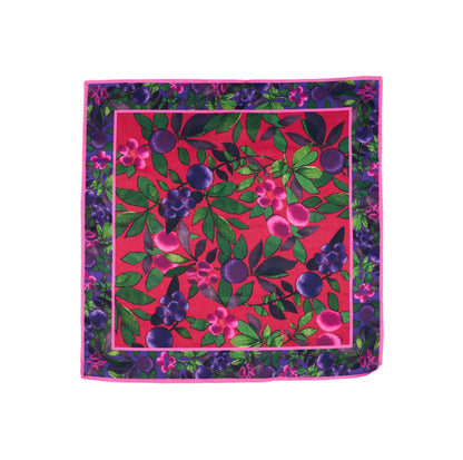 Winter Berries Knot Wrap