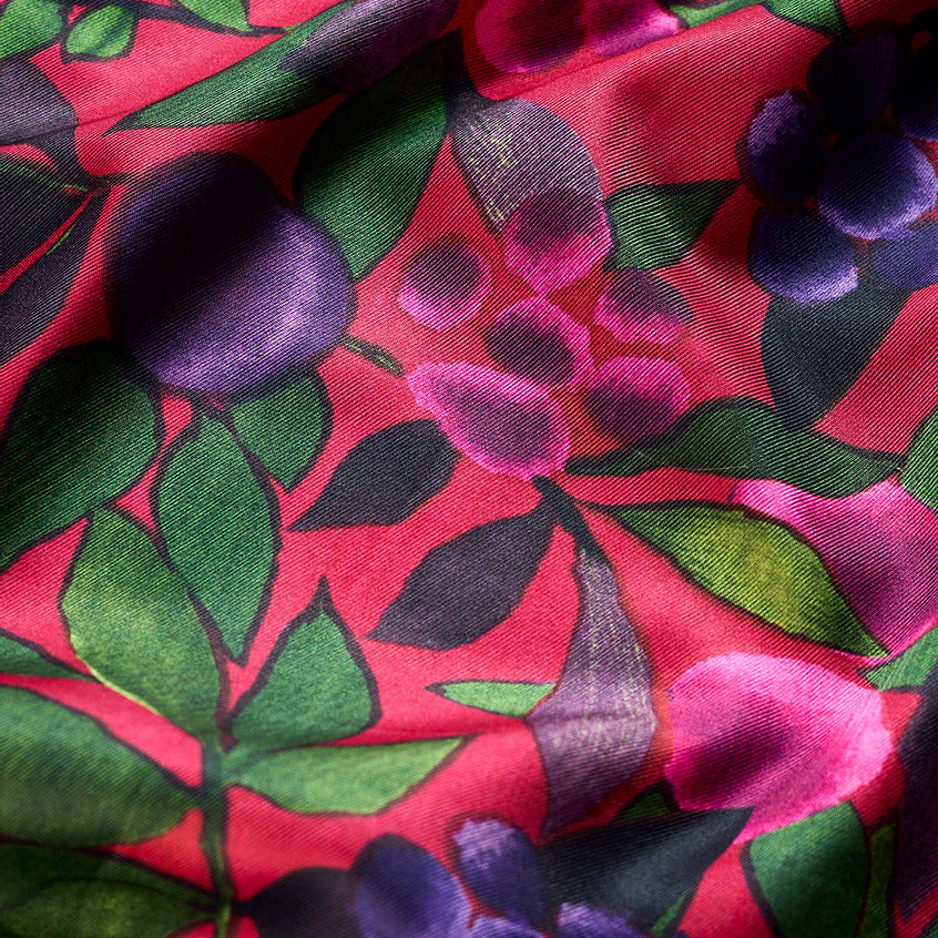 Winter Berries Knot Wrap