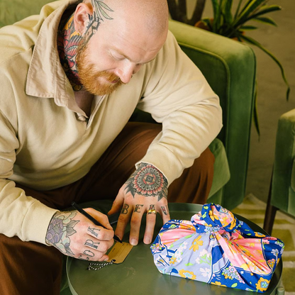 Hello Kitty Kat Knot Wrap